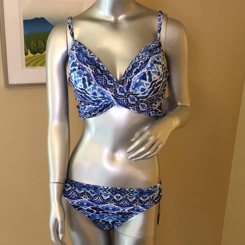 LA BLANCA | Two Piece Bikini Set In Blue Oasis Print